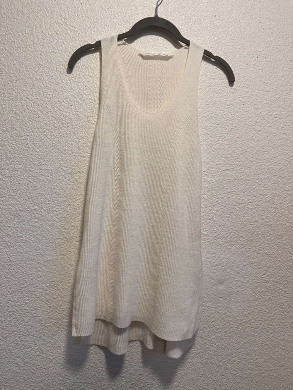 Athleta Cream Ribbed Knit Tank - Scoop Neck